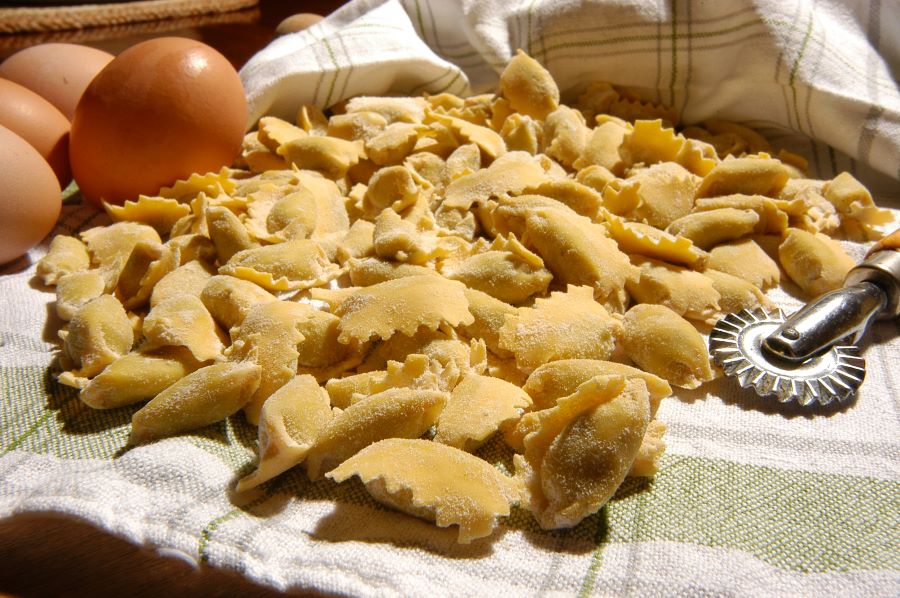 Welcome Piemonte, Experience, Cooking class, food & wine, agnolotti monferrini, agnolotti langaroli