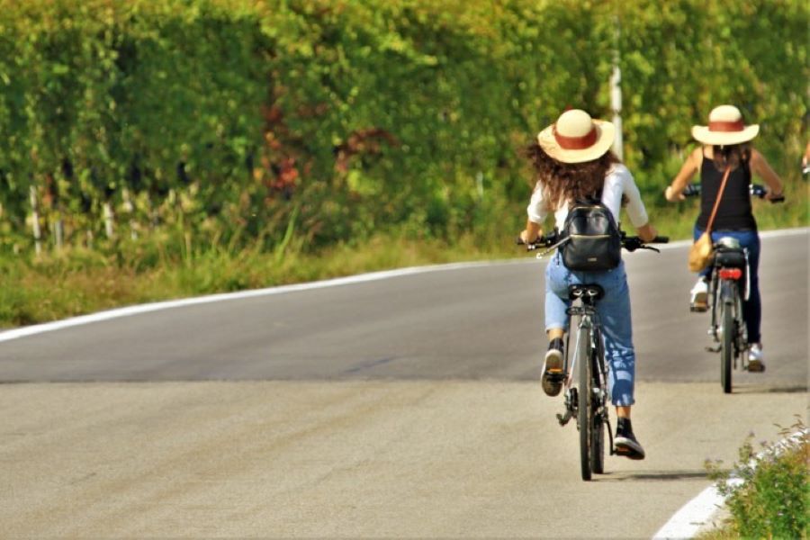 In bici, Experience, Piemonte Welcome Piemonte, Experience, Langhe, bici, Piemonte, visita guidata